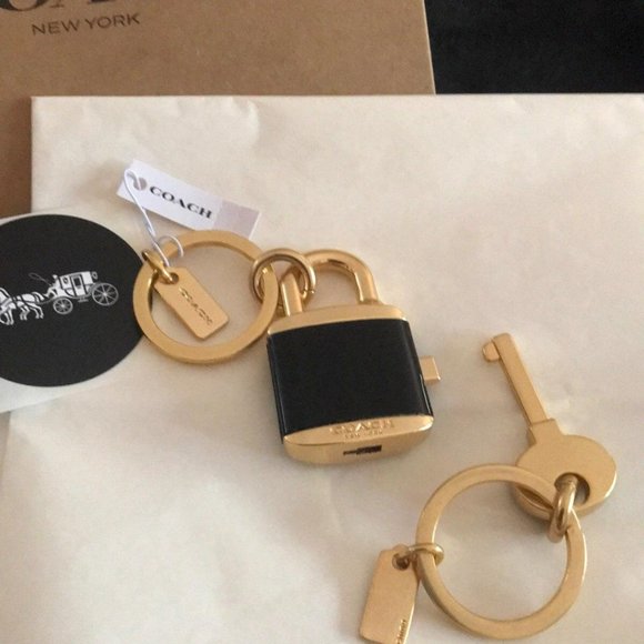 Coach key chain - Picture 3 of 6